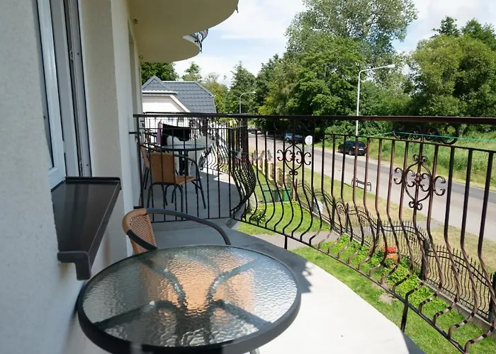 Arielle منزل للإقامة Łazy